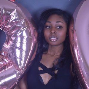 Meet your Posher, Ariel